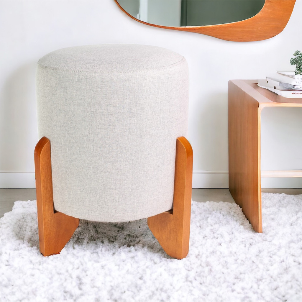 Puff Decorativo Estofado com Base de Madeira