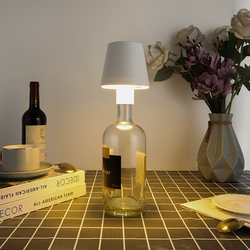 Lampada LED De Mesa Sem Fio De Vinho Whisky Abajur de Garrafa Touch Decoração